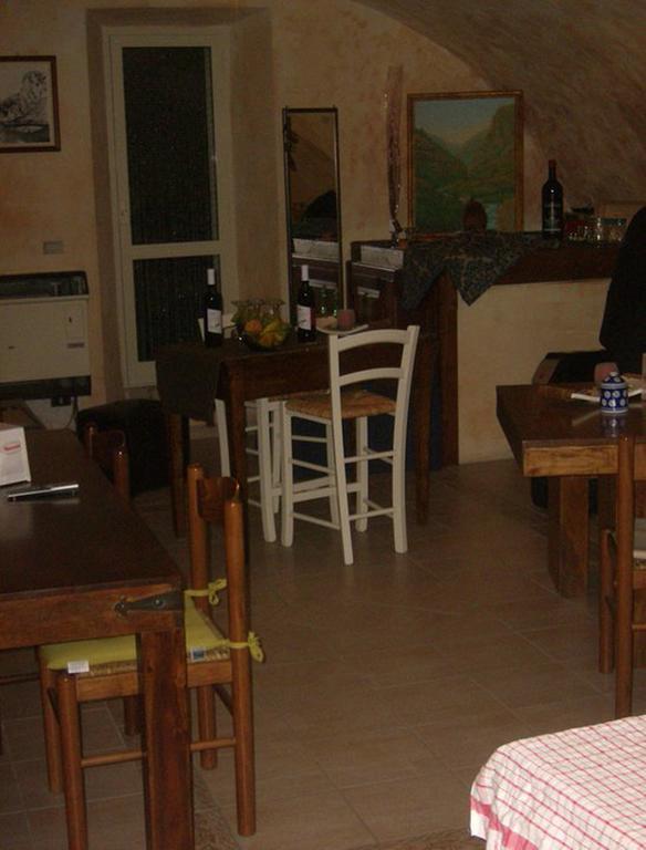 Il Minotauro B&B A 5 Minuti Da Popoli Vittorito Habitación foto