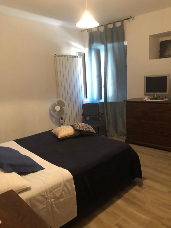 Il Minotauro B&B A 5 Minuti Da Popoli Vittorito Exterior foto